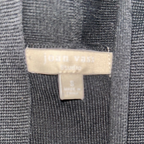 Black Sleeveless Long Cardigan w/ pockets - Picture 2 of 4